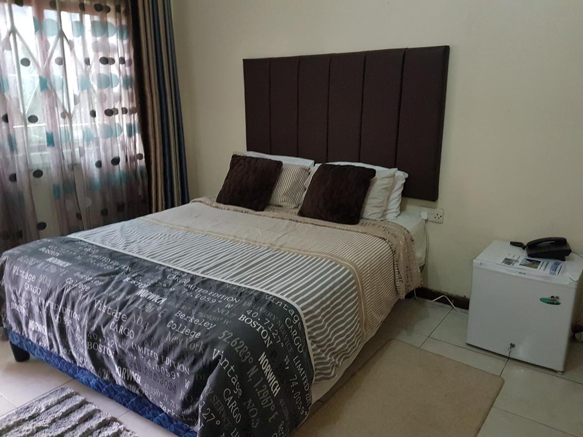 לוסקה Rugems Executive Lodge מראה חיצוני תמונה